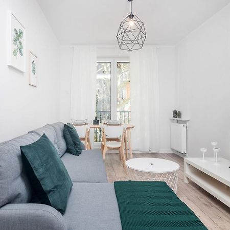 Botanic Gardens Apartment With Free Garage Wroclaw By Noclegi Renters Eksteriør billede